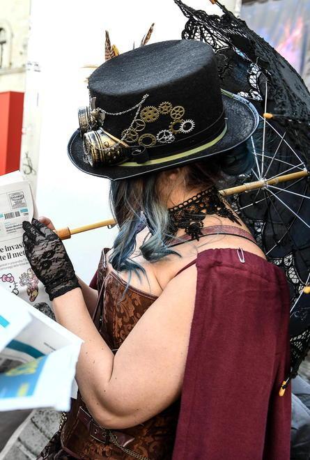 Comics, caccia ai biglietti sui canali non ufficiali 