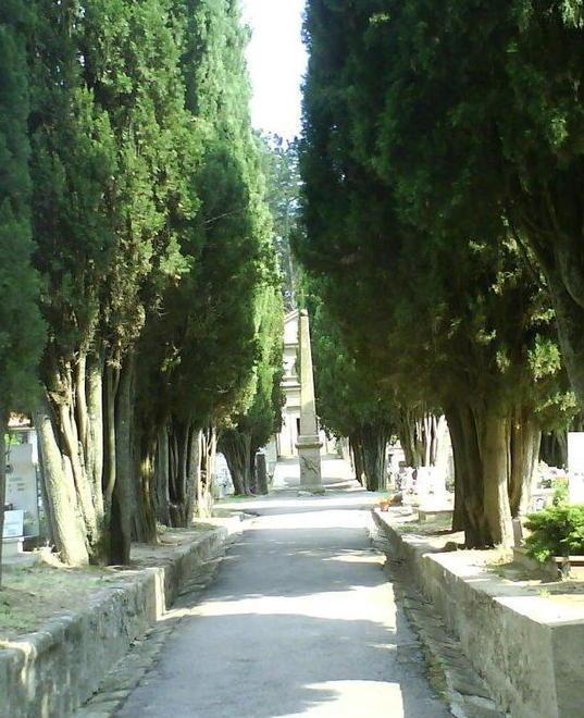 Partita chiusa sui lumini votivi C’è l’accordo con l’ex gestore 