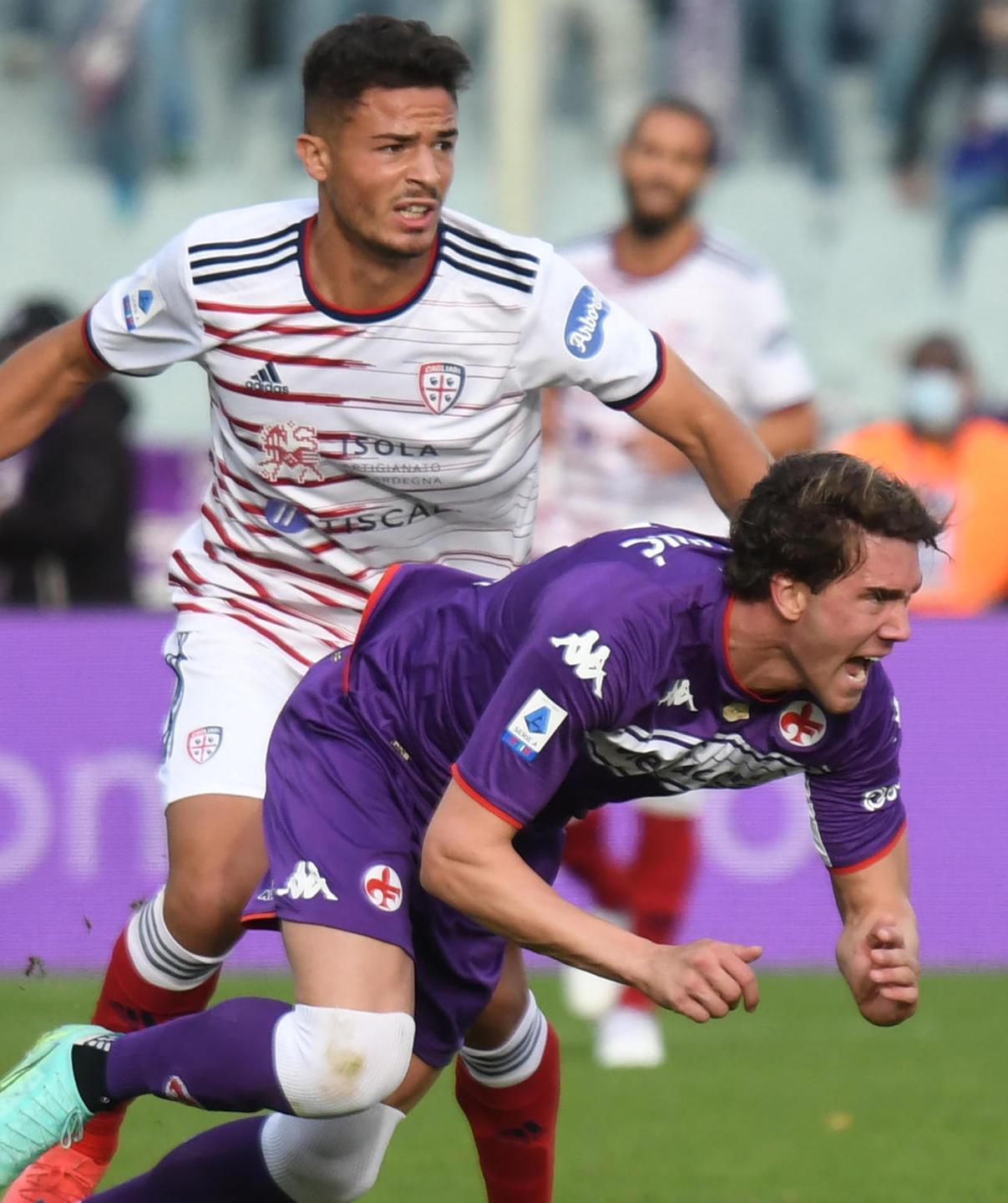 Il Cagliari affonda a Firenze 