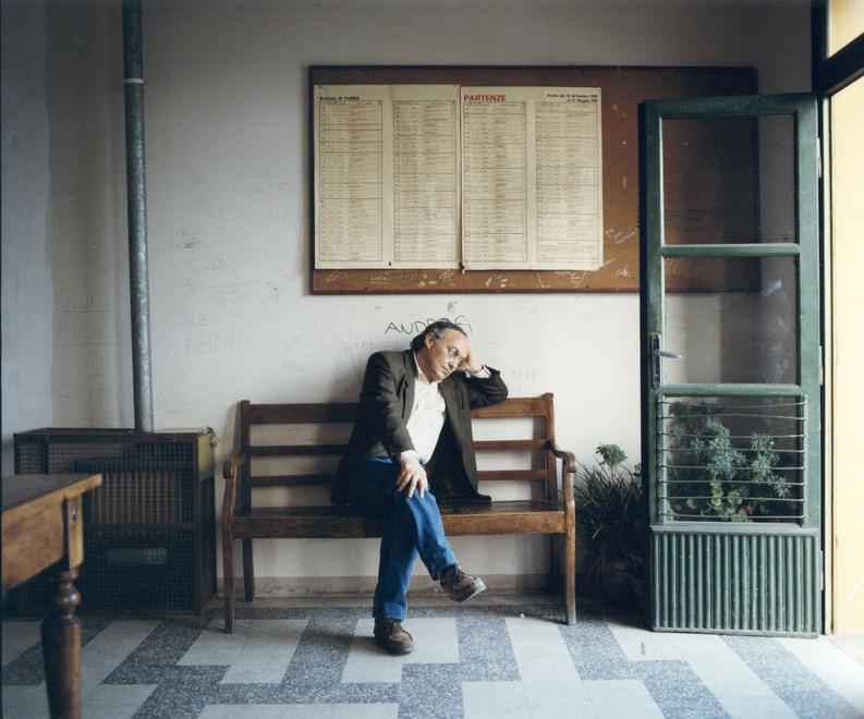 Un premio intitolato al grande Luigi Ghirri per il nuovo concorso di “Giovane fotografia” 