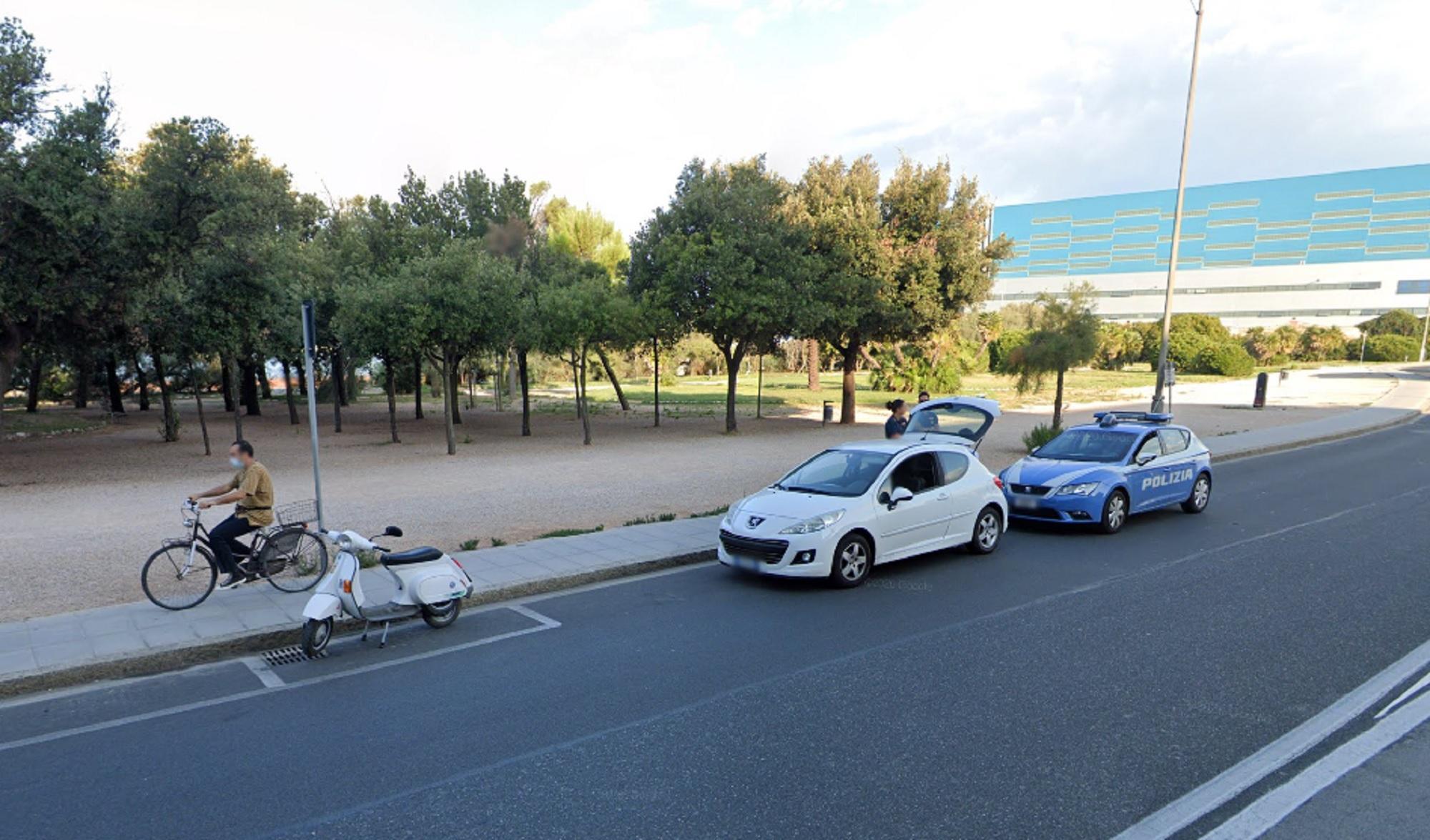 La polizia sul lungomare