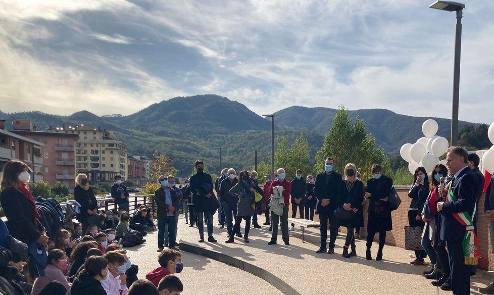 Una piazzetta in ricordo di Enrica e Claudio vittime dell’alluvione