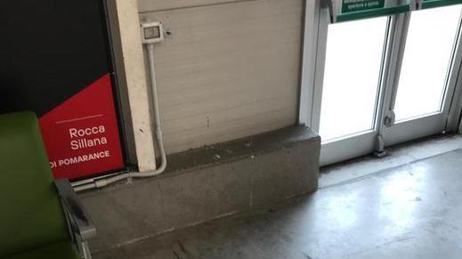 Fallisce l’assalto al bancomat
