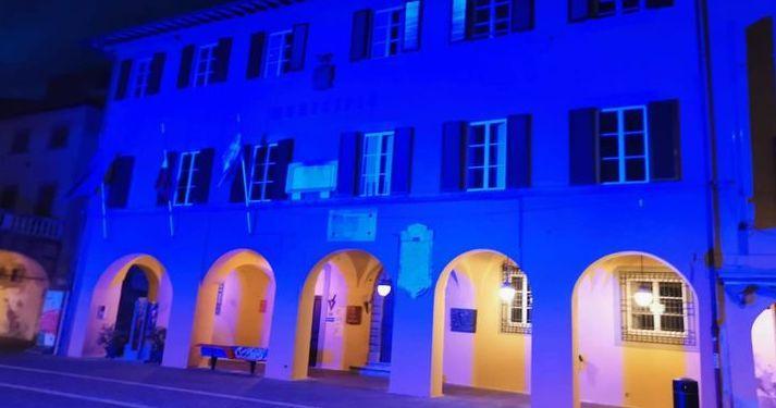 Un municipio tutto azzurro
