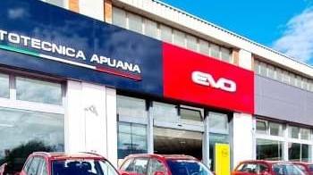 Pubblica assistenza, dieci nuove automobili per i servizi agli anziani