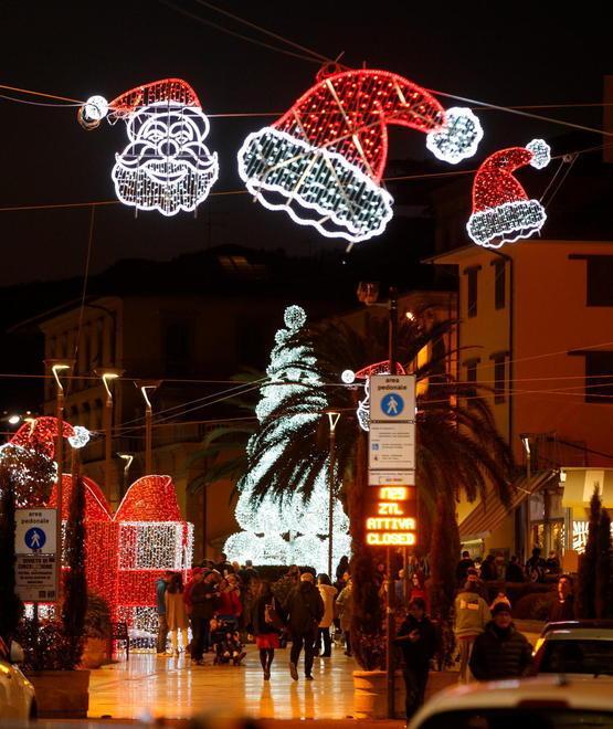 “Gocciolina” fra luci giochi e spettacoli 