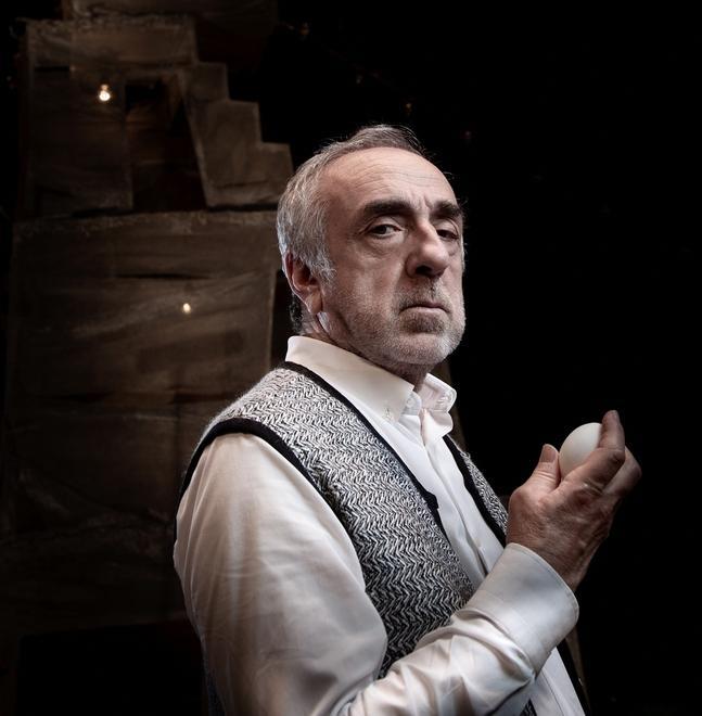 Arriva Silvio Orlando ad aprire la stagione del teatro Asioli con la storia di Momò 