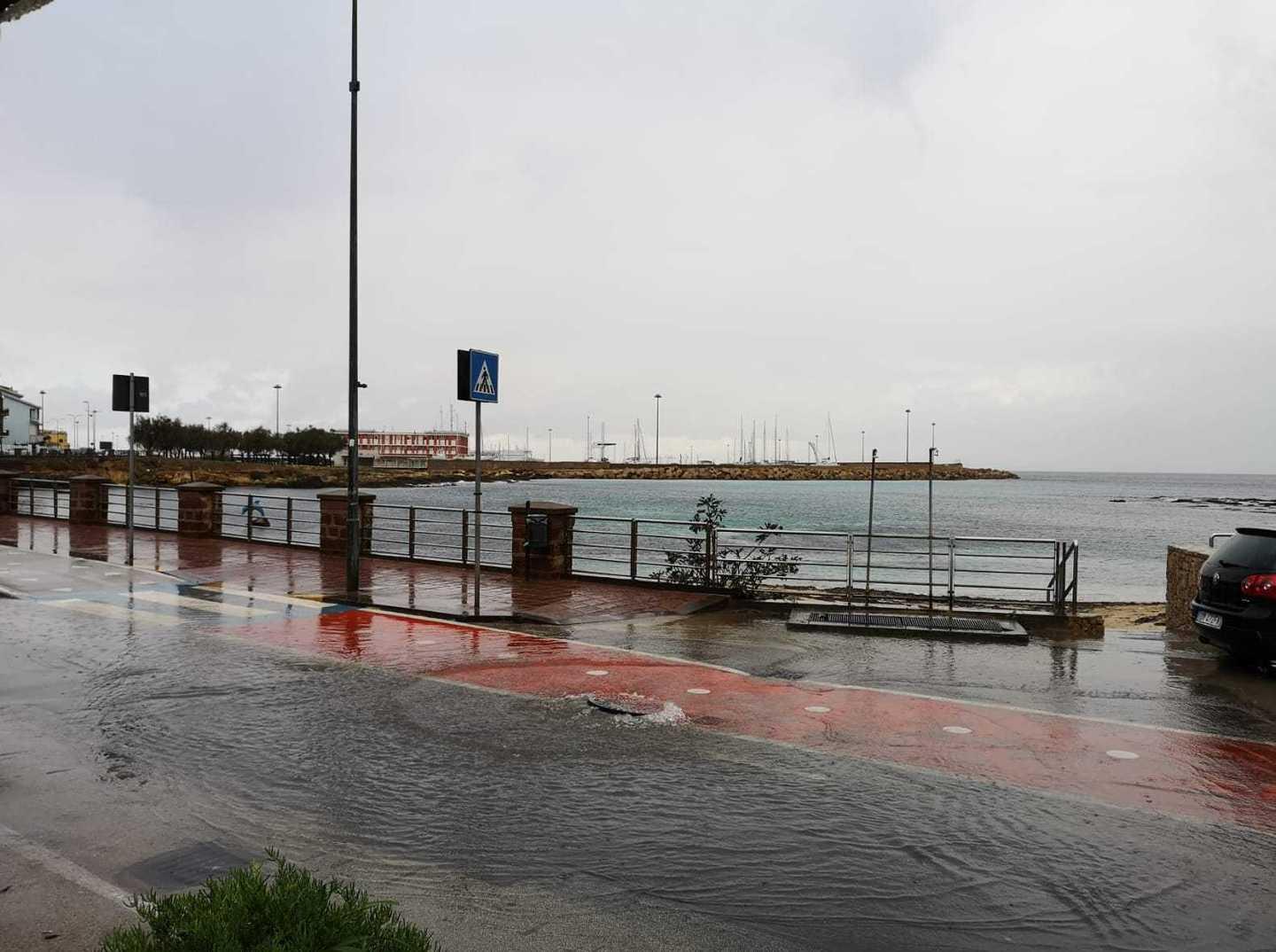 Lungomare, via al progetto per la rete fognaria 
