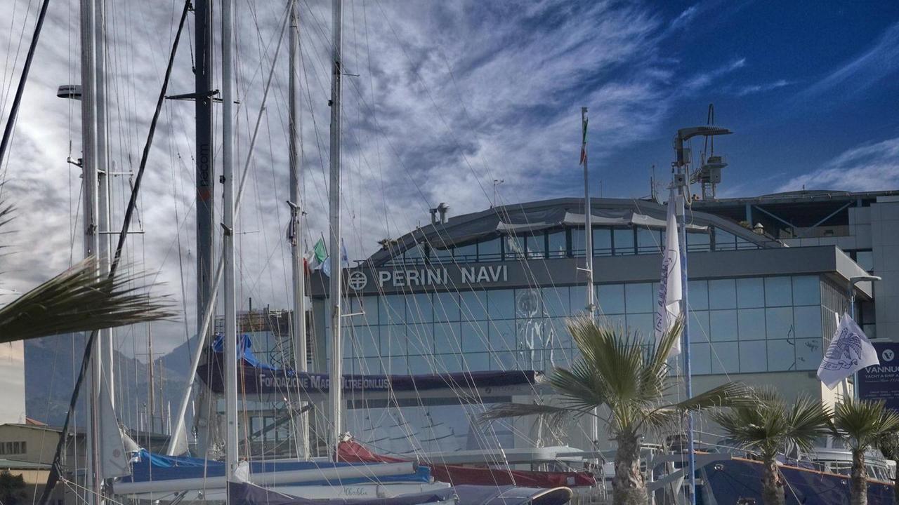 Ci sono due offerte per Perini Navi: terza asta e lavoro, tutte le incognite