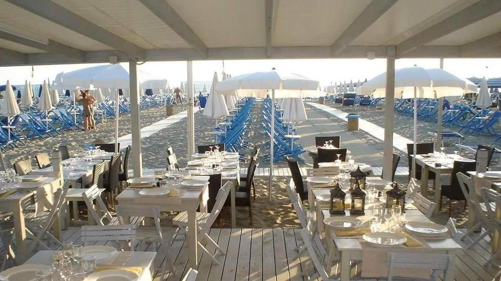 Una veranda sulla spiaggia