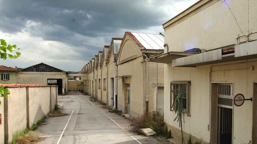 I capannoni della ex Ricciarelli: i 39 milioni dovrebbero servire per il loro recupero