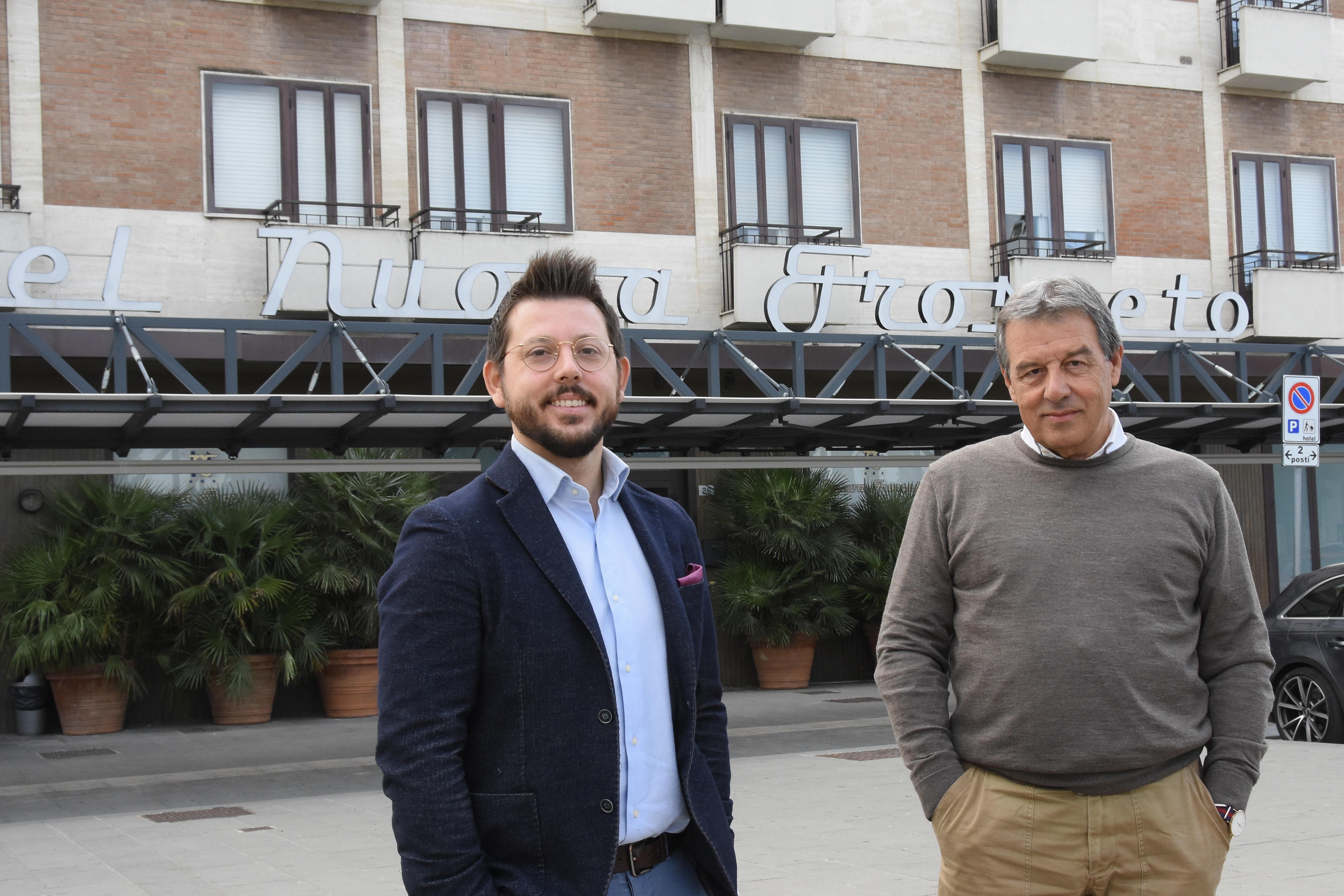 Il passaggio di consegne: a sinistra Pasquale Iervolino, a destra Rossan Ciani (Foto AgenziaBF)