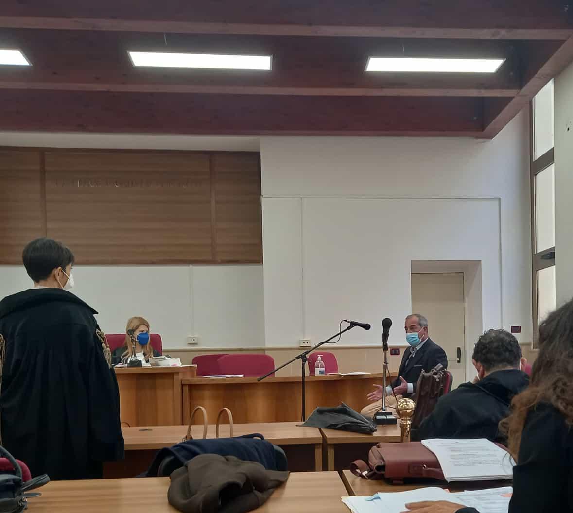 La deposizione del dottor Pierluigi Pittalis. Di spalle l’avvocata Macciotta