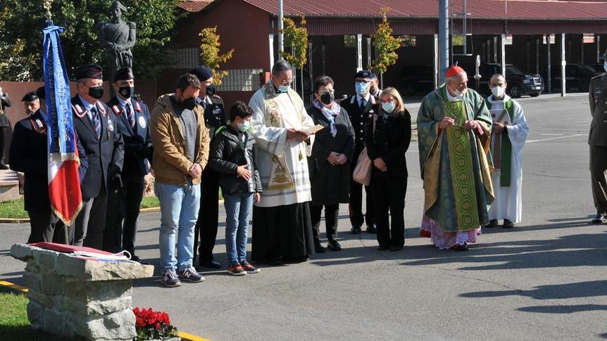 Targa a Bologna per il carabiniere morto di Covid