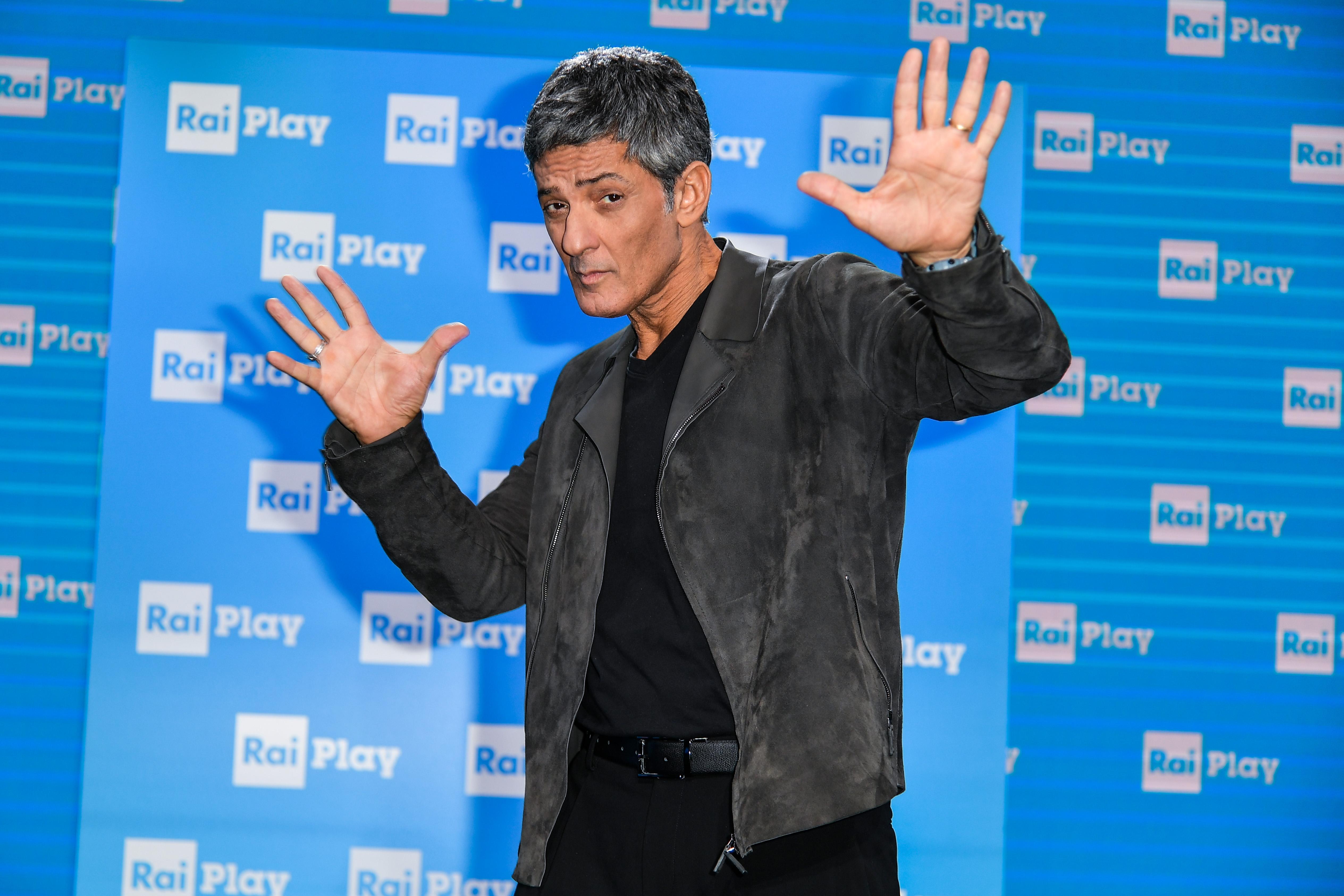 Rosario Fiorello fra poche settimane sarà a Pisa, al teatro Verdi