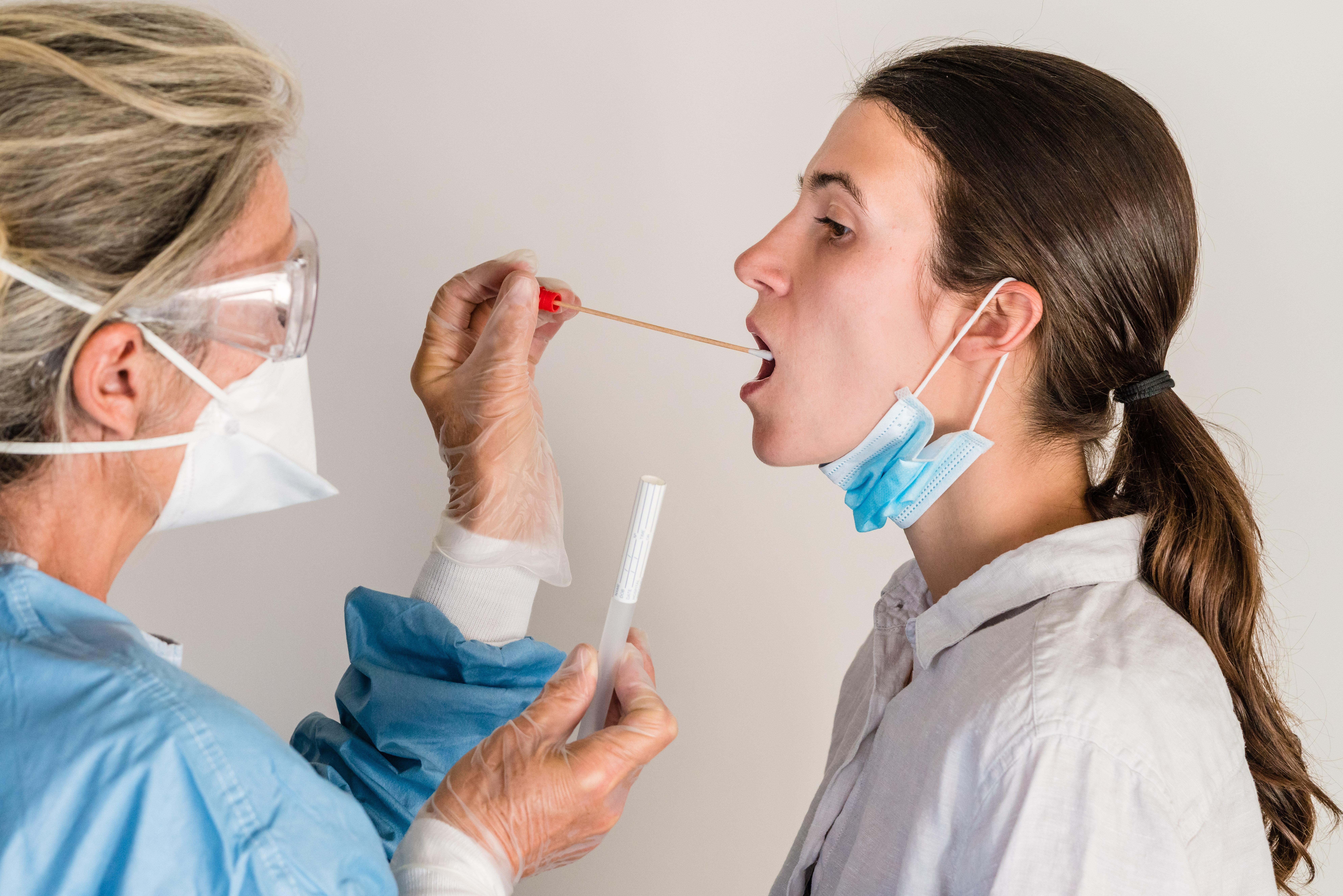 Coronavirus, un decesso e 14 positivi nel Ferrarese