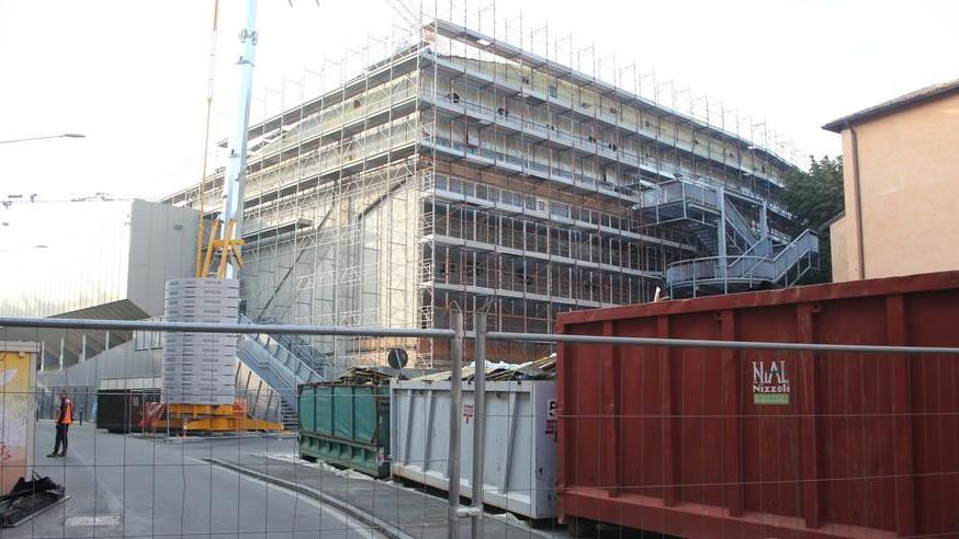 Il cantiere del palaBigi