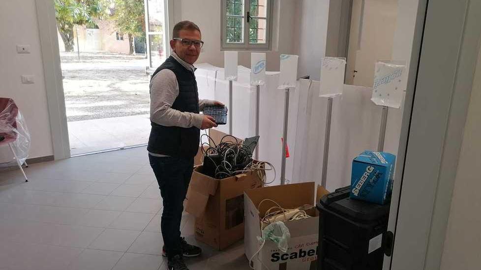 Iniziato il trasloco degli uffici comunali a Palazzo Sartoretti