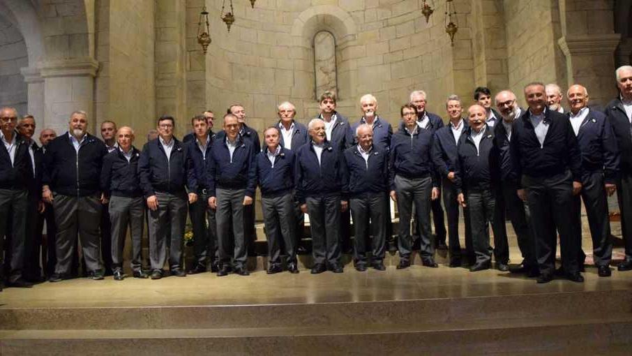 Solidarietà con il coro Monte Cusna