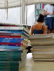 Borse di studio e buoni per i libri 