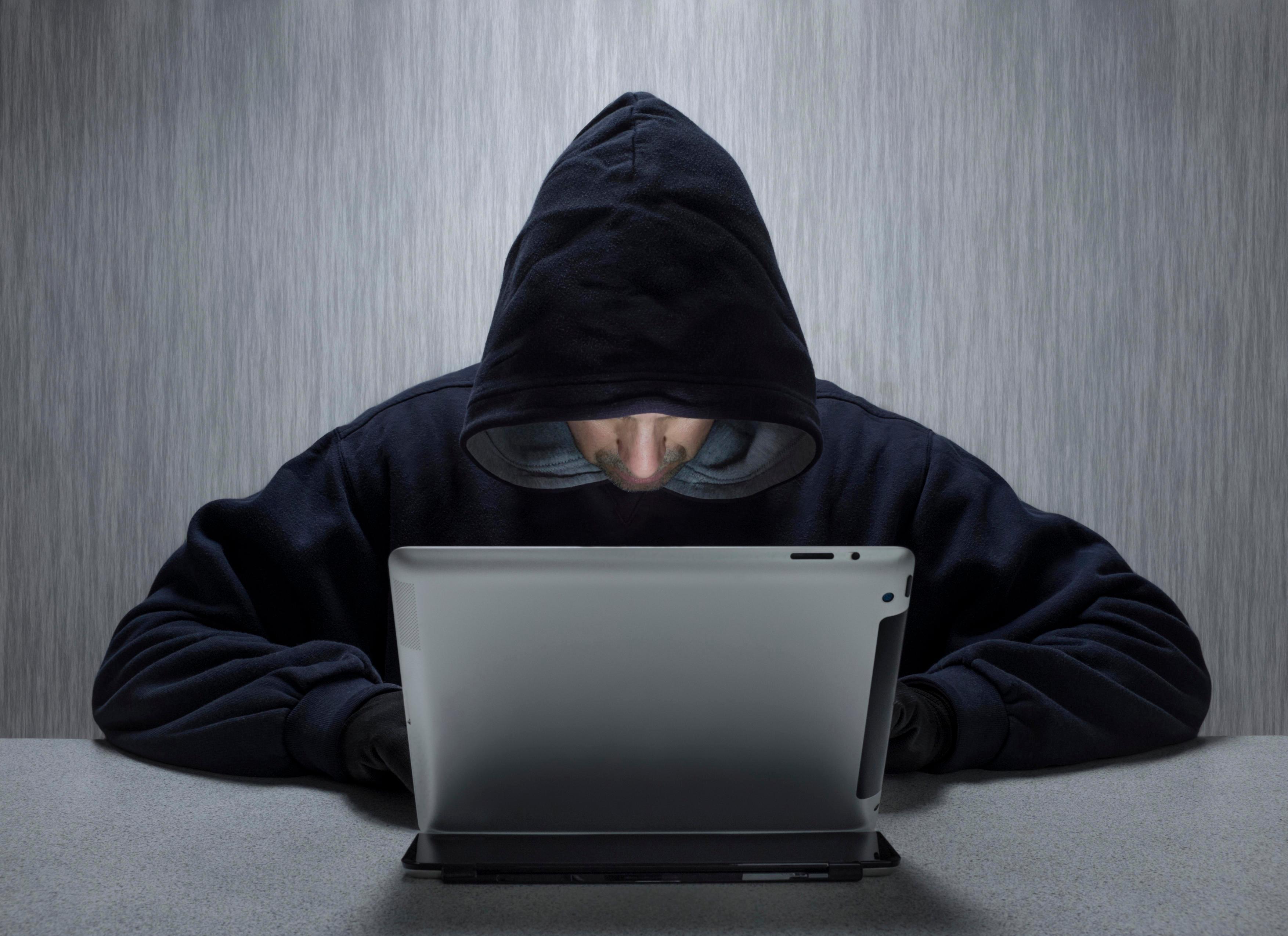 La droga viaggiava attraverso internet: arresti in tutta Italia