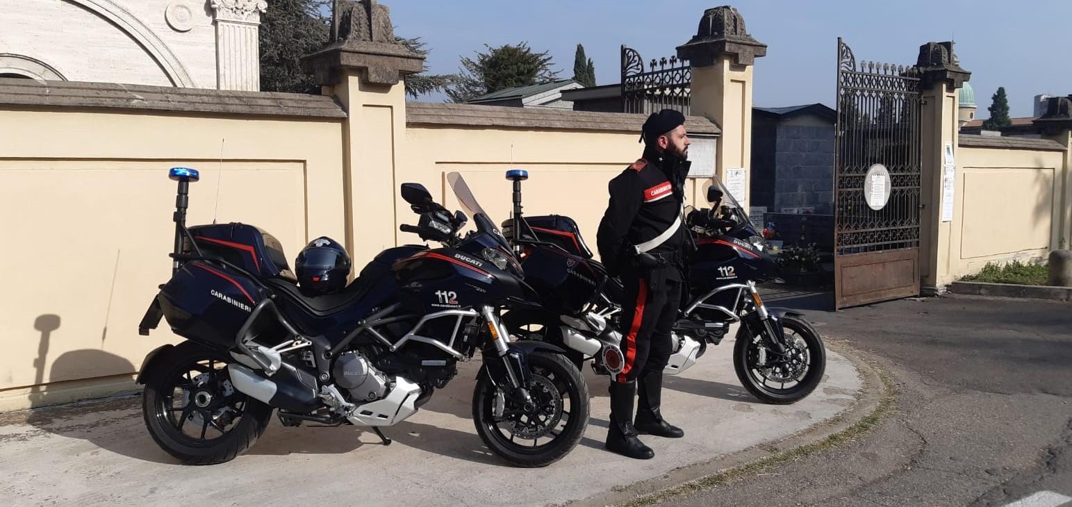 Commemorazione dei defunti, i carabinieri intensificano i controlli nei cimiteri 