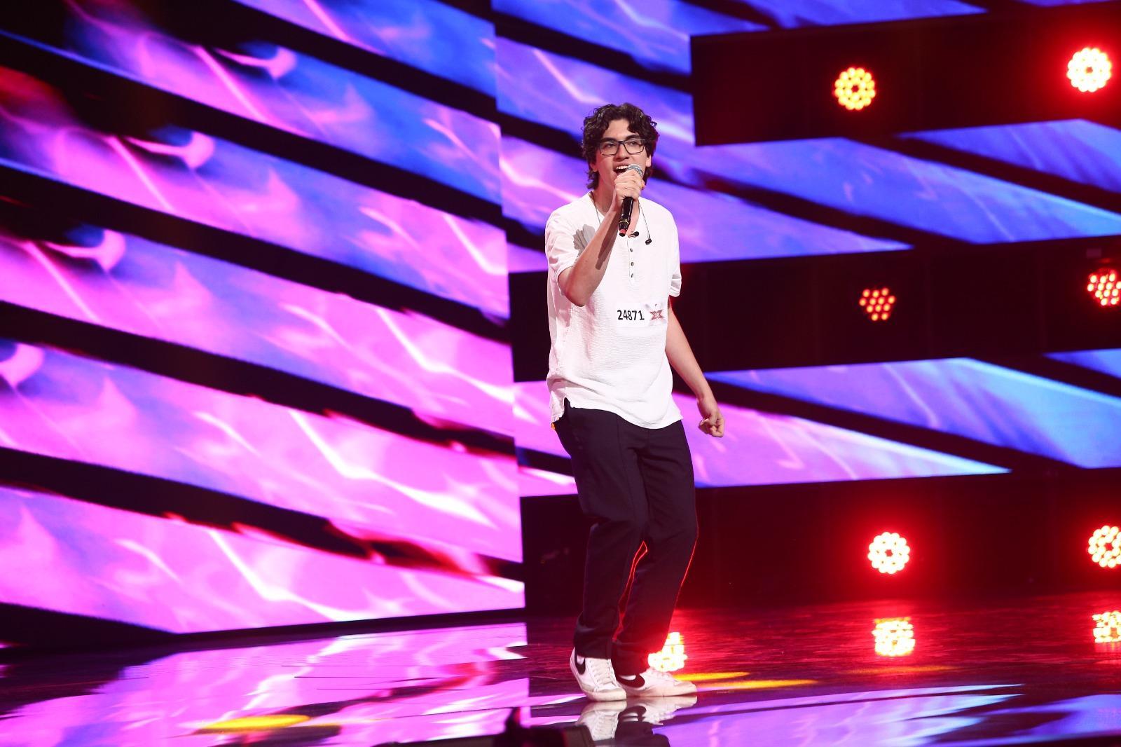 L'esibizione di Riccardo Mazzi a X-Factor Romania