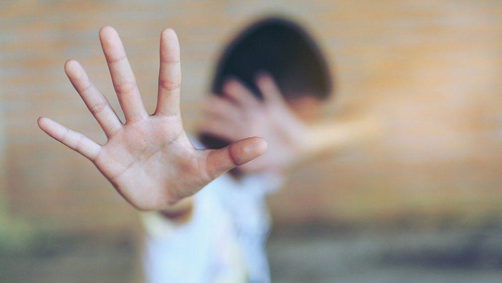 Sassari, abusato quando aveva sette anni fa condannare il padre