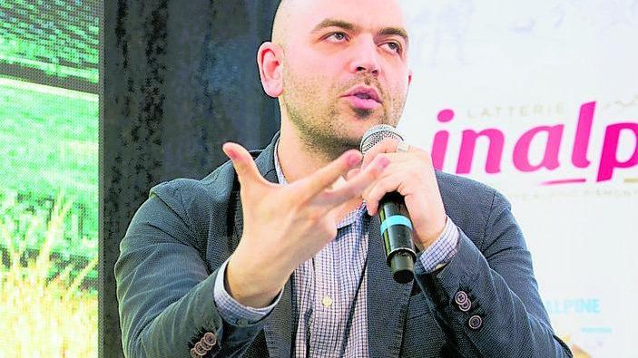 Saviano al Teatro del Giglio presenta “Sono ancora vivo”