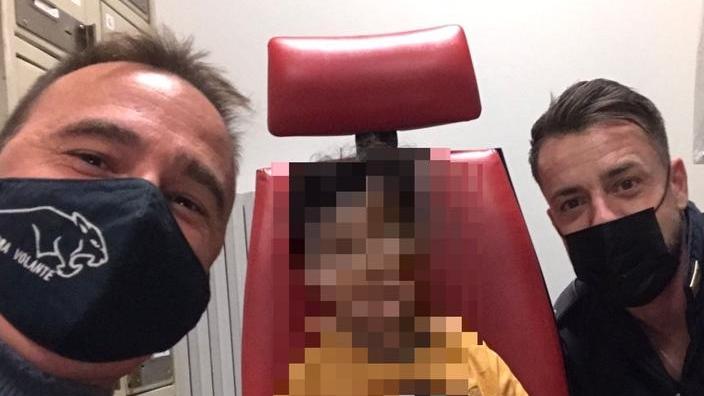 Si allontana da solo, paura per un bimbo