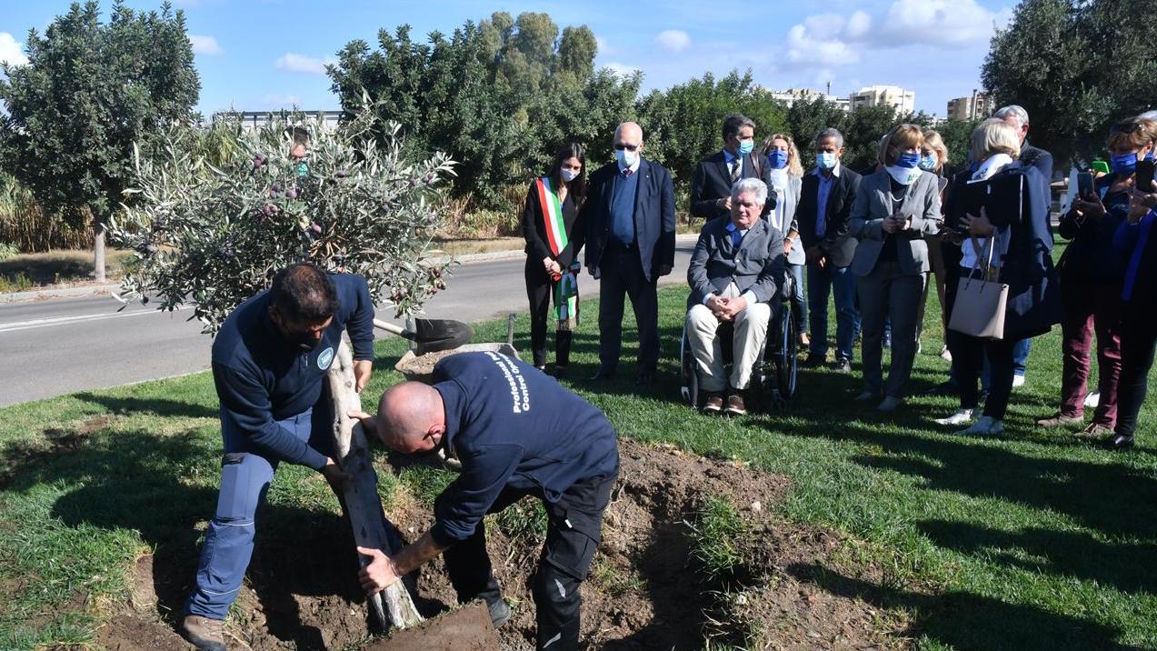 «Potenzieremo l’ospedale ecco i nostri impegni»