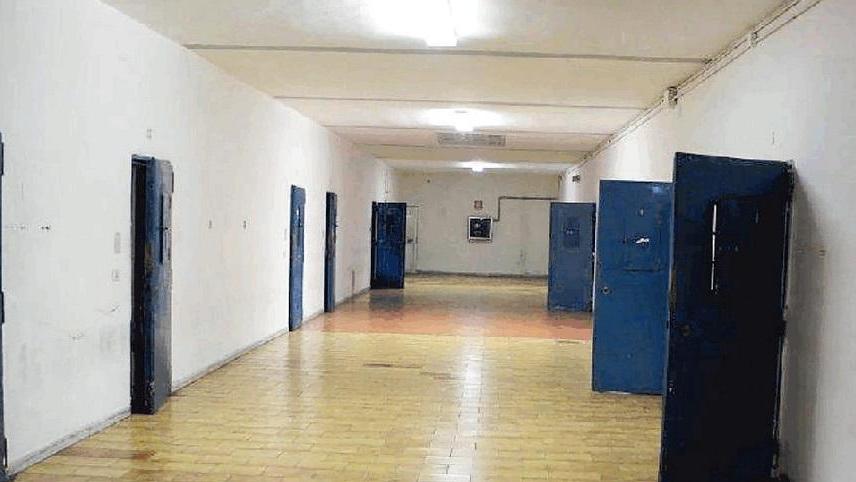Le celle all'interno del penitenziario di San Giorgio