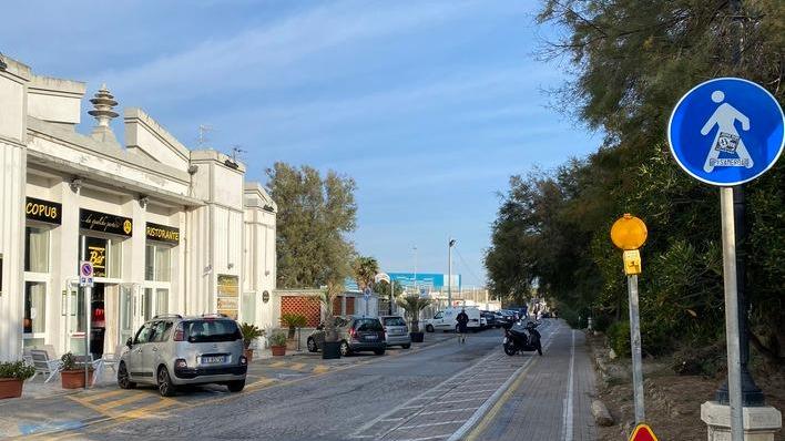 Solo pedoni, bici e nuovi arredi così cambierà il controviale