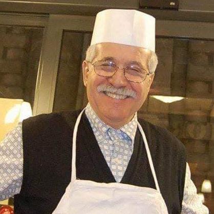 Papà Francesco, da Porto Torres a Milano: «Svogliati e poco rispettosi verso i clienti» 