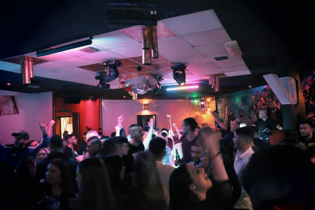 Blu star di Ossi: dopo 20 mesi il primo week end in discoteca