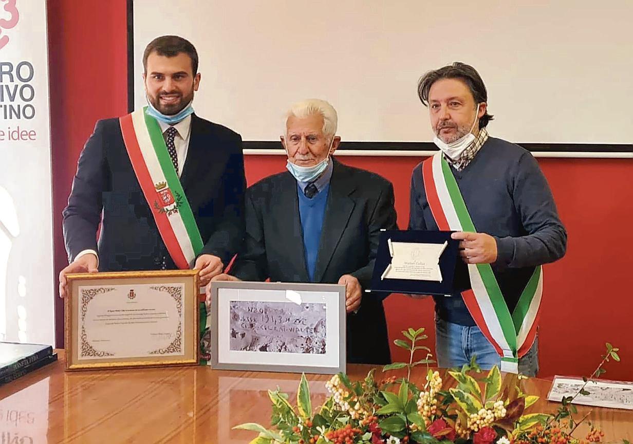 Da sinistra il sindaco di Bibbiena Bagnoli con Walter Cellai e Montagna, sindaco di Capoliveri