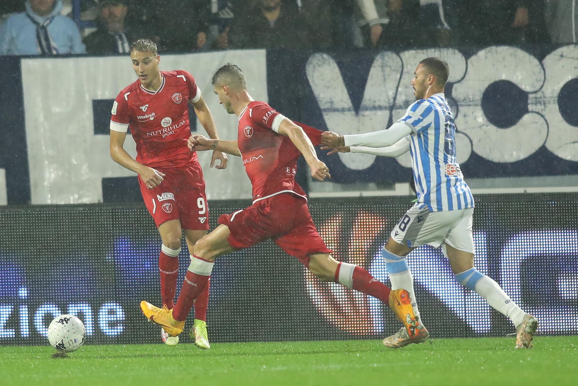 Spal, rigore fallito rigore subìto. Passa il Perugia 