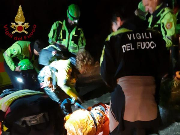 Famiglia salvata sul Cusna, il Soccorso alpino: «Commesse delle leggerezze, aumentano gli interventi» 