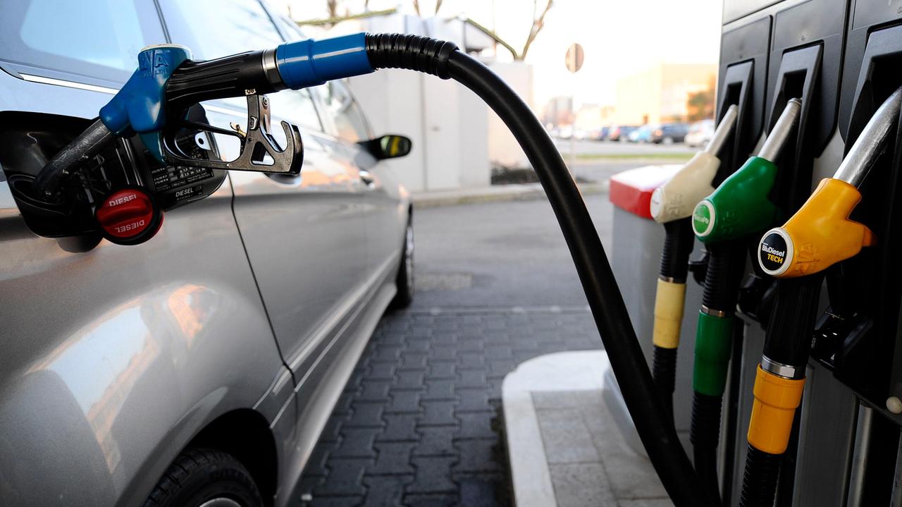 In aumento il costo dei carburanti