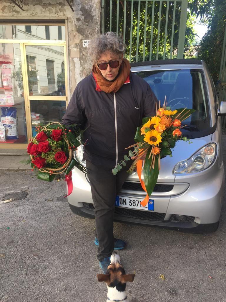 Fioraio morto dopo lo schianto in auto, lo strazio della sorella: «So solo che me l’hanno ammazzato» 