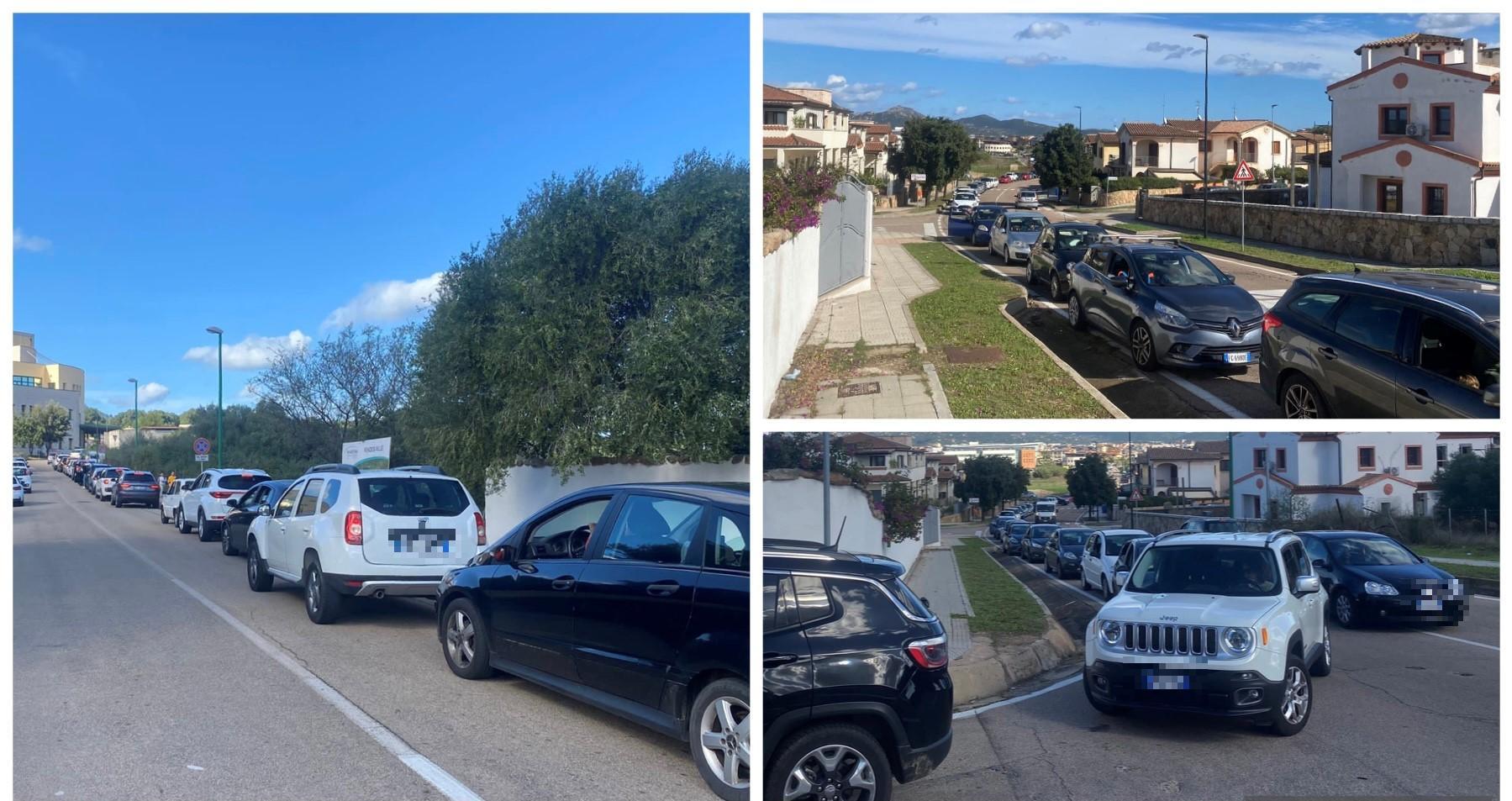 Le file di auto per il tampone