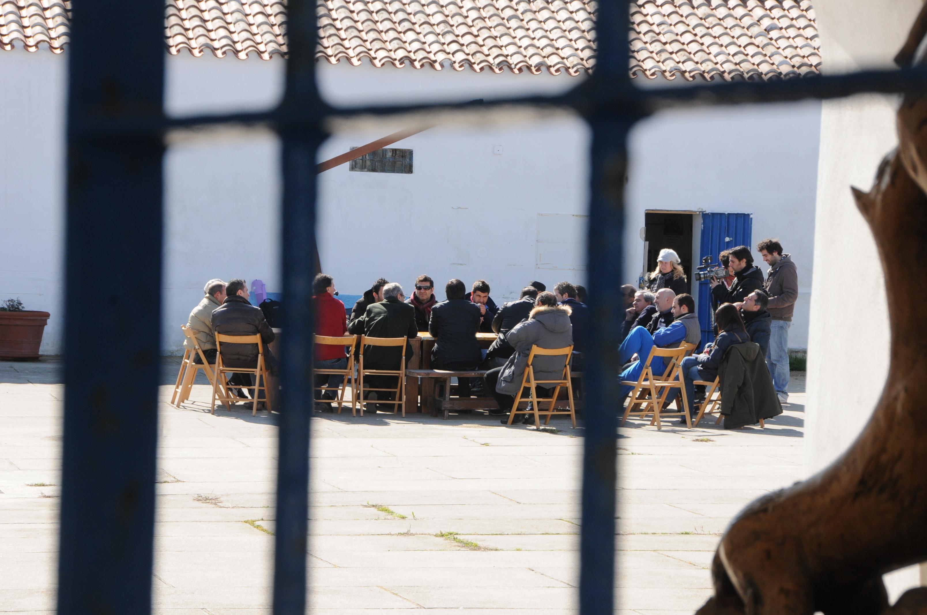 I cassintegrati Vinyls durante la lunga occupazione dell'Asinara, l'ex isola-carcere