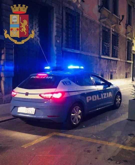 Evade dai domiciliari beccato dagli agenti 