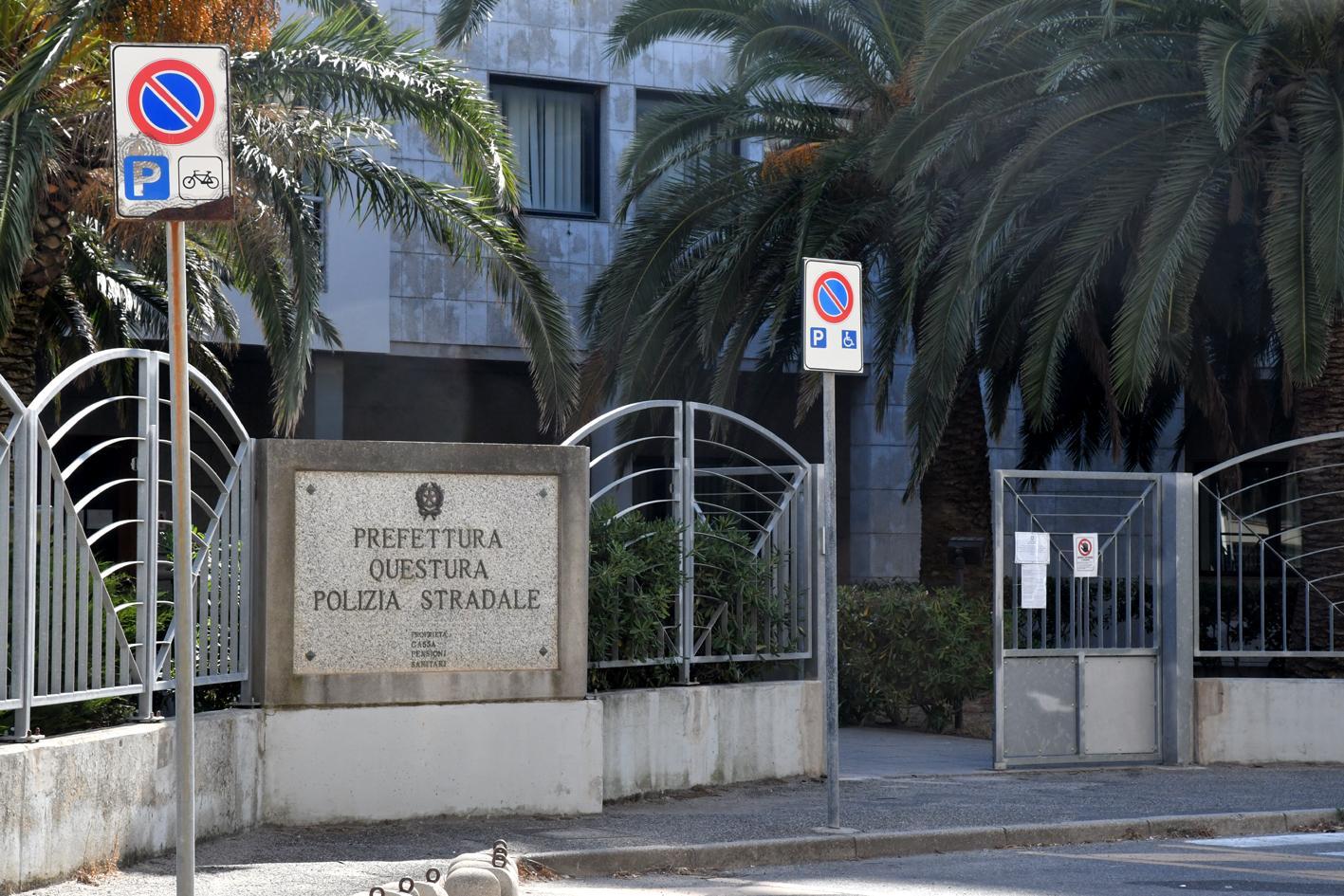 Oristano, serata di ballo senza licenza e senza rispettare le norme anti-Covid: locale chiuso per 5 giorni