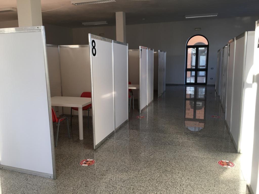 Maltempo, l'hub di Ozieri allagato: rinviate le vaccinazioni
