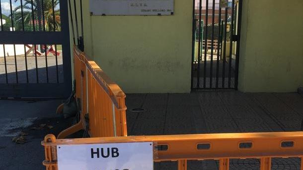 Si presentano al Savoia ma la sede è stata chiusa L’Asl: «Disguido tecnico»