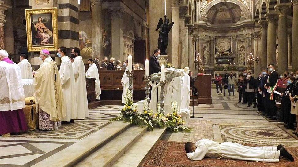 Prima messa celebrata da don Lorenzo dopo l’ordinazione