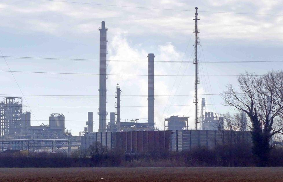 Petrolchimico, la bonifica non può più attendere 