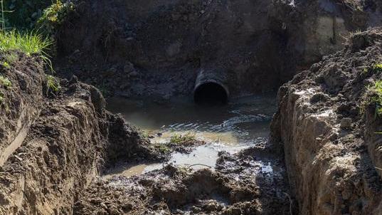 Consandolo è rimasta senza acqua per ore Arriva camion cisterna
