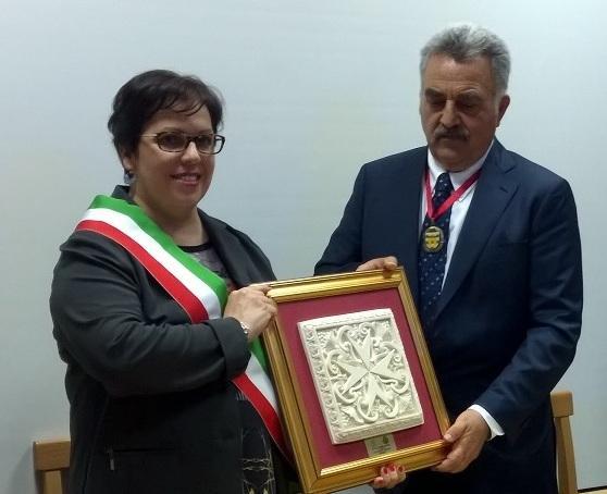 «Paese isolato e gaffe istituzionale» 